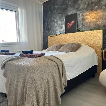 Апартаменты Rubin - Moderni Laehellae Keskustaa Каяани