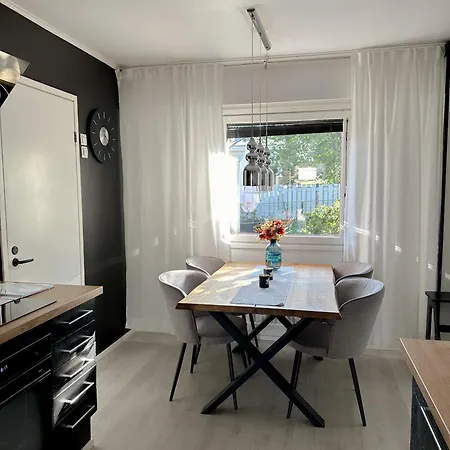 Διαμέρισμα Rubin - Moderni Laehellae Keskustaa